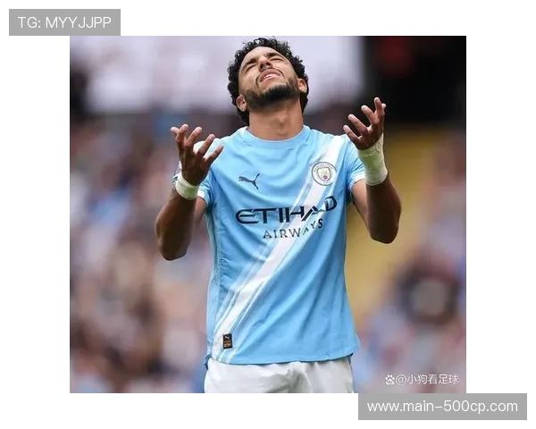 狼队反击中柱,马尔穆什挑球过人低射险破门 狼队反击中柱,马尔穆什挑球过人低射险破门